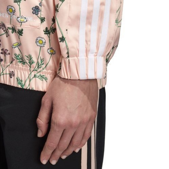 adidas Originals  Love Revolution floral Hooded - Picture 3 of 6